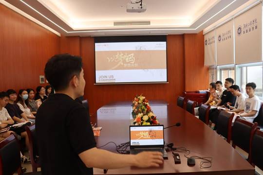 图示, 示意图
中度可信度描述已自动生成:ver1